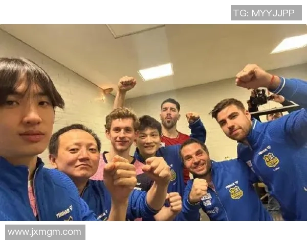 足球明星激情庆祝舞蹈大赛展现球场魅力与团队精神的完美结合